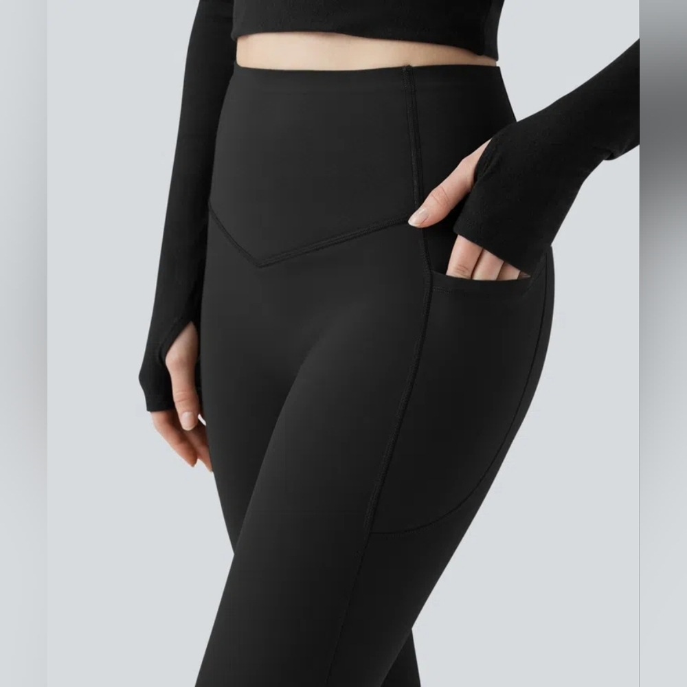NWT- Halara Black UltraSculpt High-Waisted 7/8 Pocket Legging Women's Size Small - Picture 3 of 13